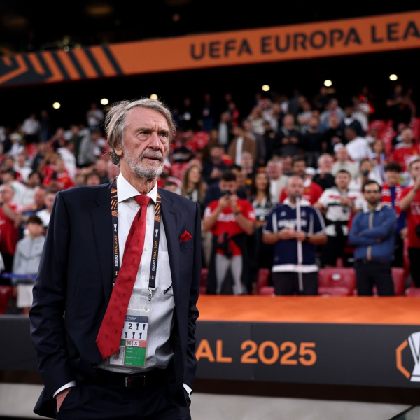 聚点股 天空：尽管曼联上赛季收入创新高，但冬季转会窗不会进行豪购